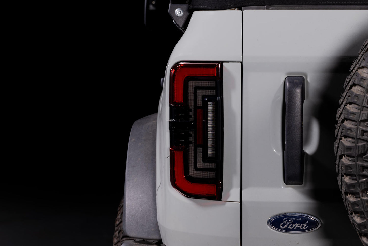 2021+ Bronco White DRL Heads and Red Tails