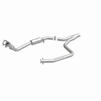 Magnaflow 98-99 Chevrolet Camaro 5.7L Direct Fit Converter Magnaflow