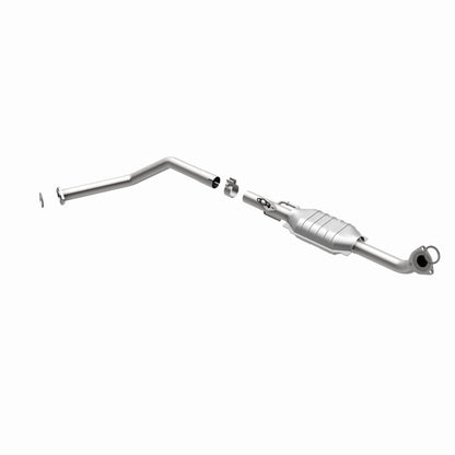 MagnaFlow Conv DF 01-04 Sequoia 4.7L D/S OEM Magnaflow