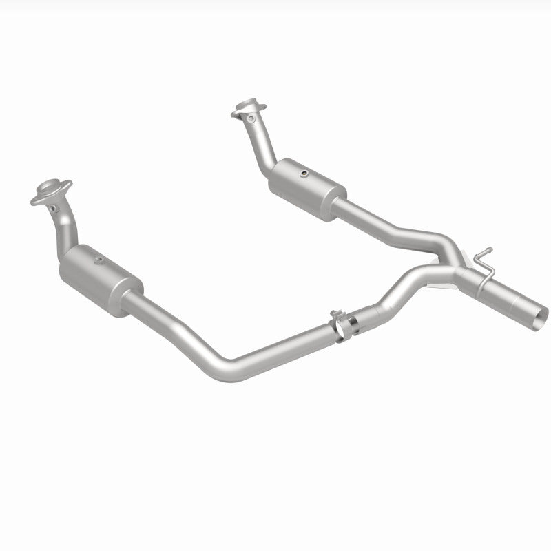 Magnaflow 09-13 Ford E-350 Super Duty V10 6.8 OEM Underbody Direct Fit Catalytic Converter Magnaflow