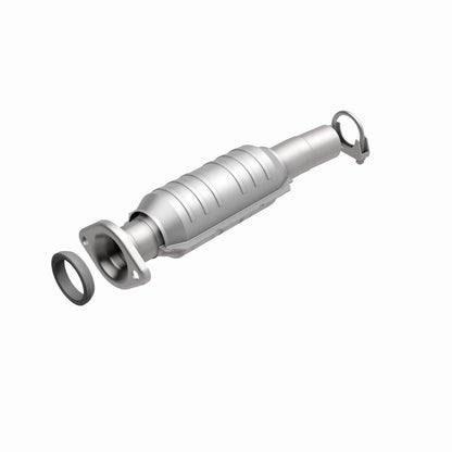 MagnaFlow Conv DF 04 Toyota Sienna 3.3L Magnaflow