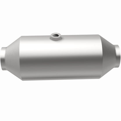 Magnaflow 2.50in. Uni. Ford 8617 Mid-Bed Series Direct Fit Converter Magnaflow