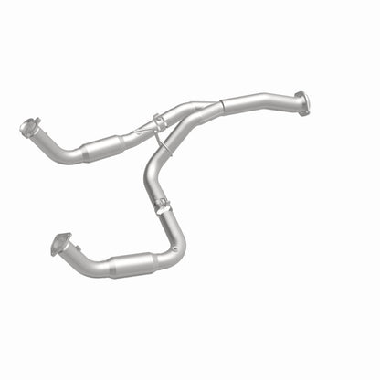 Magnaflow 11-15 Chevrolet Silverado 2500 HD 6.0L Direct Fit Converter Magnaflow