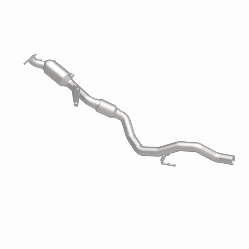 MagnaFlow 11-15 Touareg V6 3.6 Direct Fit Converter OEM Underbody Magnaflow