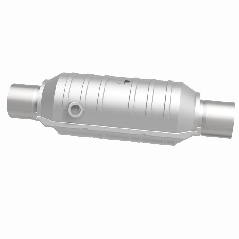Magnaflow Conv Univ 2.50 OEM Angled O2 Magnaflow