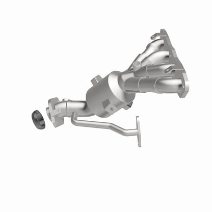 MagnaFlow OEM Grade 12-17 Toyota Prius C Federal / EPA Compliant Manifold Catalytic Converter Magnaflow