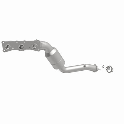 MagnaFlow Conv DF 2008-2010 BMW 528i/528i xDrive 3.0L Underbody Magnaflow