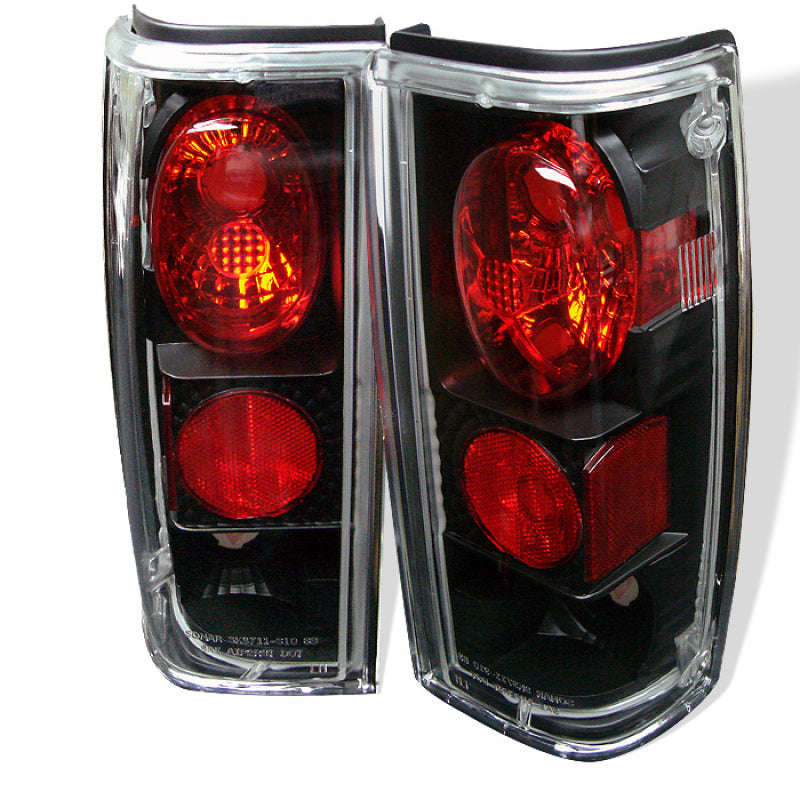 Spyder Chevy S10/S10 Blazer 82-93/GMC Jimmy 82-94 Euro Style Tail Lights Black ALT-YD-CS1082-BK SPYDER