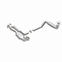 Load image into Gallery viewer, MagnaFlow Conv DF 02-06 Cadillac Truck. 8 5.3L Dual Conv. Y-Pipe Assy 2wd/Chevy Truck 99-07