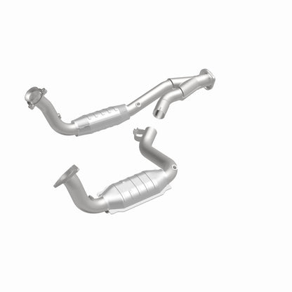 Magnaflow 2003 Chevrolet SSR 5.3L Direct Fit Converter Magnaflow