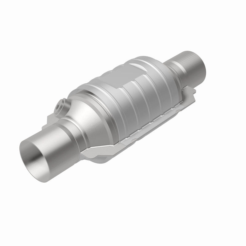 MagnaFlow Conv Univ 2.5in Inlet/Outlet Center/Center Round 9in Body L x 5.125in W x 13in Overall L Magnaflow