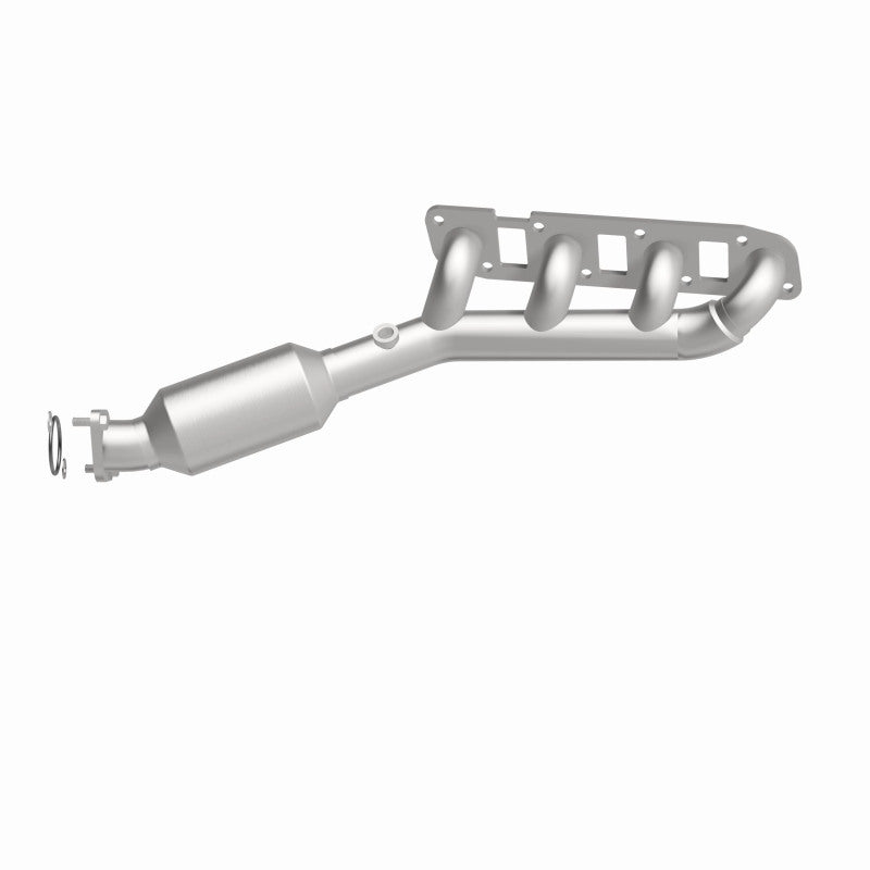 Magnaflow 11-13 QX56 V8 5.6 OEM Manifold Direct Fit Converter Magnaflow