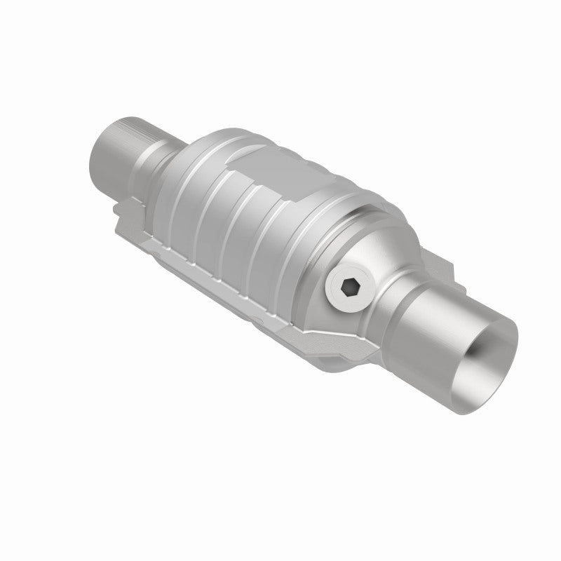 MagnaFlow Conv Univ 2.5in Inlet/Outlet Center/Center Round 9in Body L x 5.125in W x 13in Overall L Magnaflow