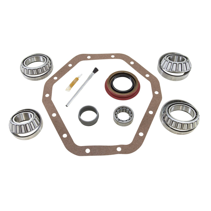 USA Standard Bearing Kit For 89-97 10.5in GM 14 Bolt Truck Yukon Gear & Axle