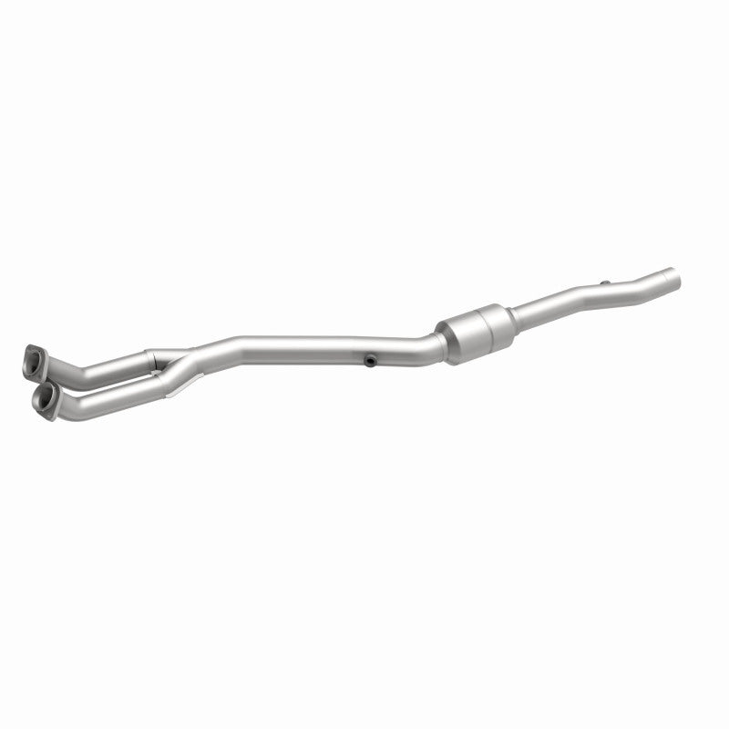 MagnaFlow Conv DF 96-97 BMW 840 4.4L Passenger Side Magnaflow