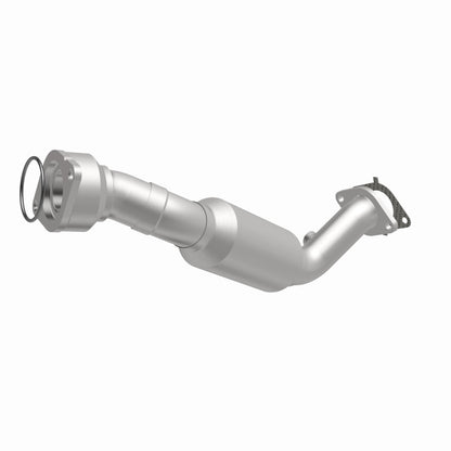 Magnaflow 09-11 Lucerne V6 3.9L OEM Underbody Direct Fit Catalytic Converter Magnaflow