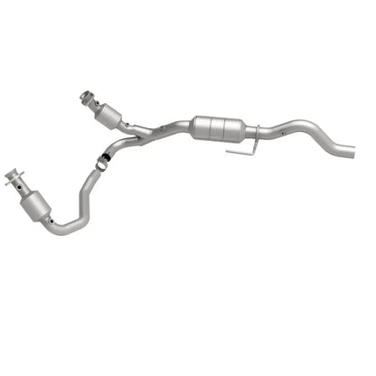 Magnaflow Conv DF 02-03 Dodge Durango 5.9L Magnaflow