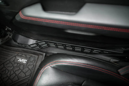 DV8 Offroad 18-25 Jeep Wrangler (JL)/Gladiator (JT) Front Door Pocket Molle Panels  MPJL-05