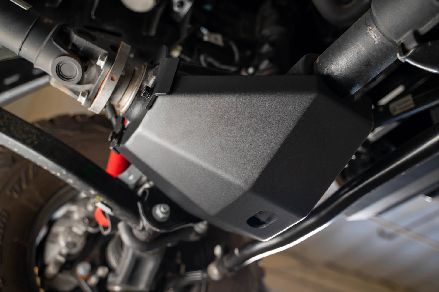 DV8 Offroad 2018+ 2025  Jeep Wrangler JL/Gladiator JT Front Differential Skid Plate  SPJL-12