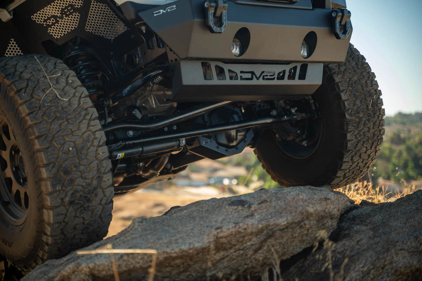 DV8 Offroad 2018+ 2025  Jeep Wrangler JL/Gladiator JT Front Differential Skid Plate  SPJL-12