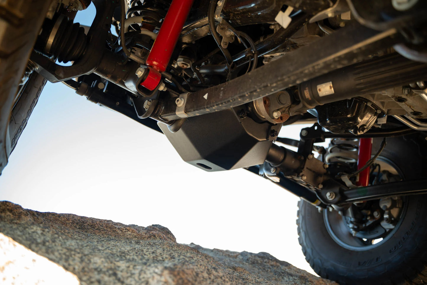 DV8 Offroad 2018+ 2025  Jeep Wrangler JL/Gladiator JT Front Differential Skid Plate  SPJL-12