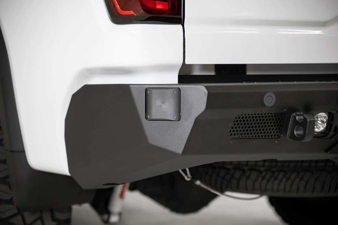 2020-2023 GMC/CHEVY 2500 BOMBER HD REAR BUMPER W/ BLIND SPOT R270021280103 Addictive Desert Designs