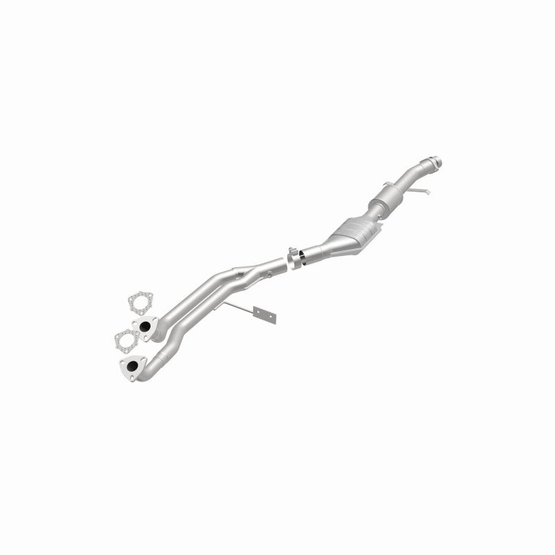 MagnaFlow Conv Direct Fit OEM 98-99 323i 2.5L Underbody Magnaflow