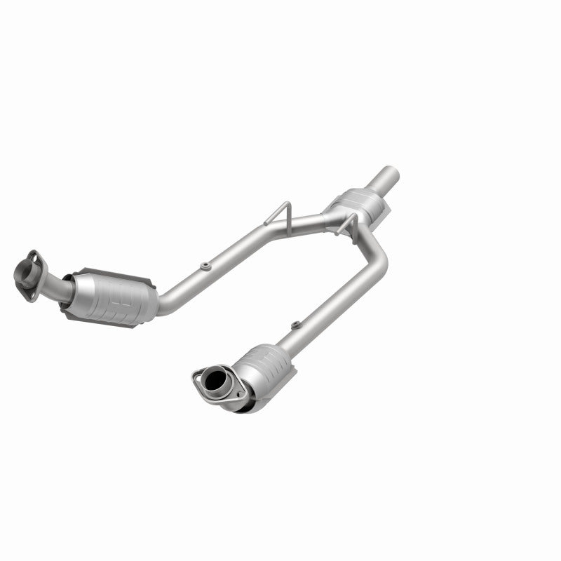 MagnaFlow Conv DF 96-97 Mercury Cougar 3.8L Magnaflow