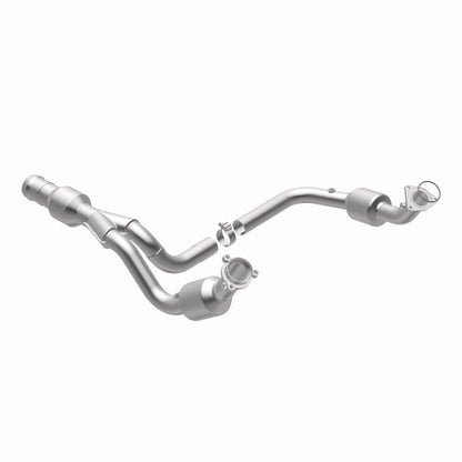 Magnaflow 11-14 Escalade 6.2 Underbody Direct Fit Converter Magnaflow