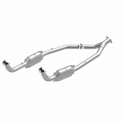 MagnaFlow Conv DF 99-04 LR Discovery V8 OEM Magnaflow