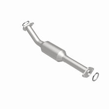 Load image into Gallery viewer, MagnaFlow Conv Direct Fit OEM 2003-2004 Toyota Tundra Underbody - 28.75in Length