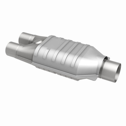 MagnaFlow Conv Univ 2inch Inlet/2.5inch Outlet Dual/Single Oval Shape Magnaflow
