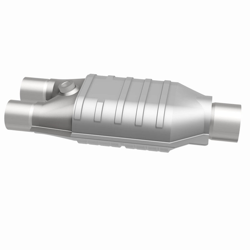 MagnaFlow Conv Univ 2/2.5 Single O2 Boss Magnaflow