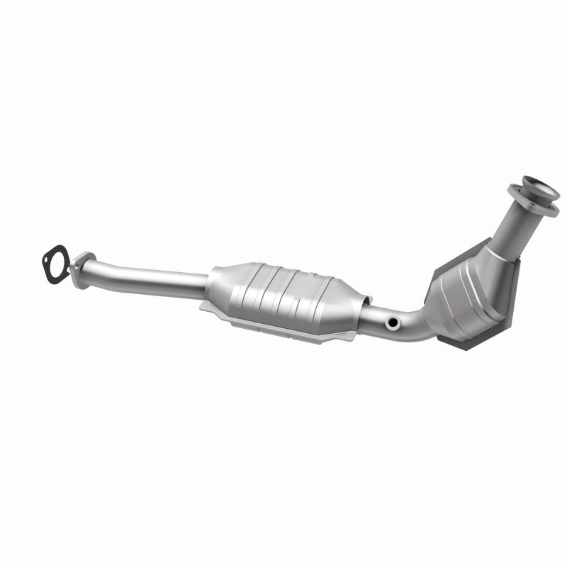 Magnaflow Conv DF 03-06 Ford Crown Victoria / 03-06 Lincoln Town Car 4.6L (California) Magnaflow