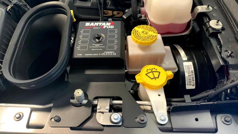 Spod Jeep JL V8 BantamX HD Control Panel