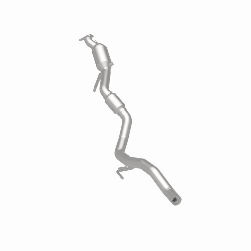 MagnaFlow 11-15 Touareg V6 3.6 Direct Fit Converter OEM Underbody Magnaflow