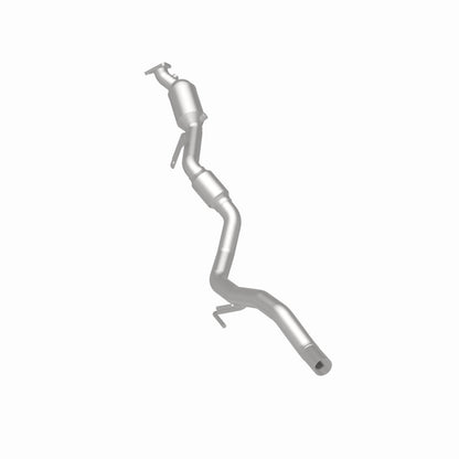 MagnaFlow 11-15 Touareg V6 3.6 Direct Fit Converter OEM Underbody Magnaflow