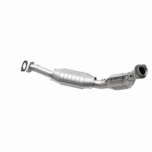 Load image into Gallery viewer, MagnaFlow Conv DF 95-02 Ford Crown Vic 4.6L