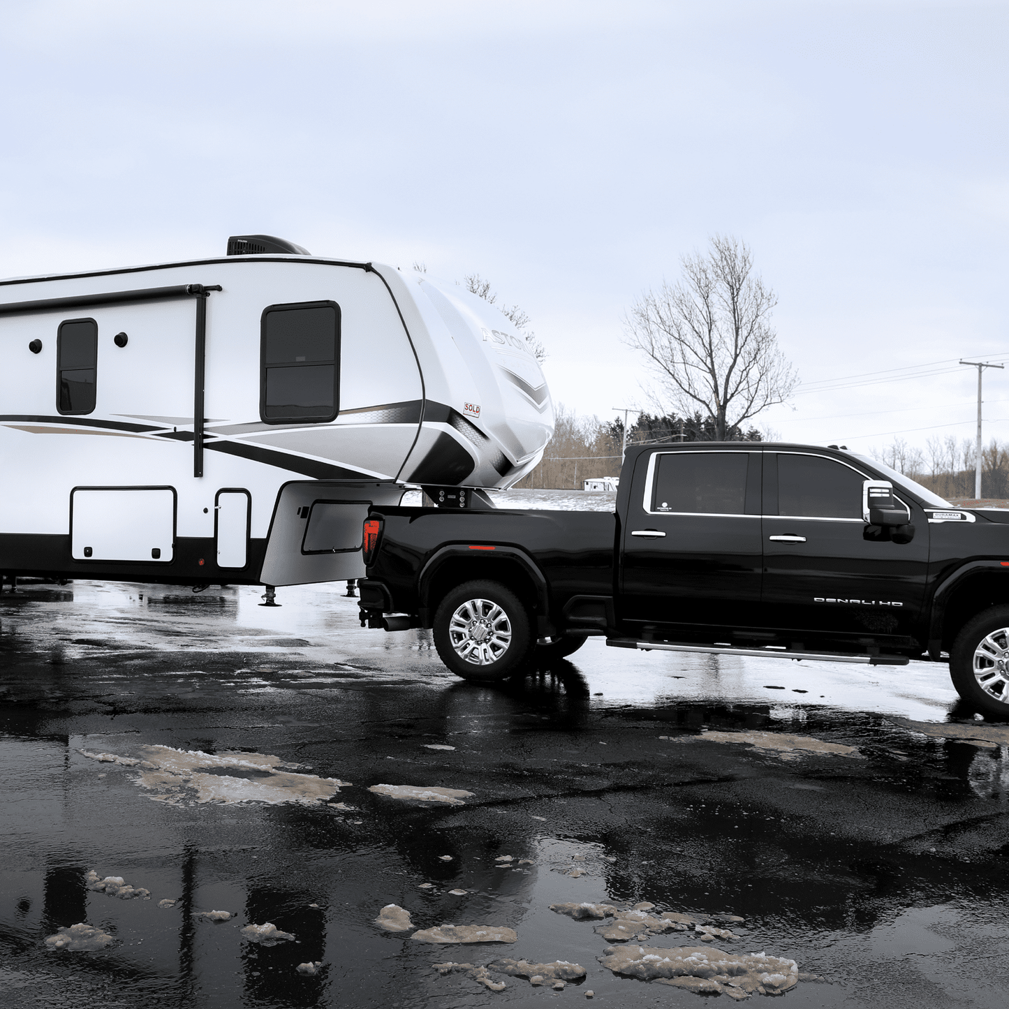 Gen-Y Executive Torsion-Flex SnapLatch Fifth Wheel to Gooseneck 2 5/16″ Coupler 6.5K pin weight range 30K Towing