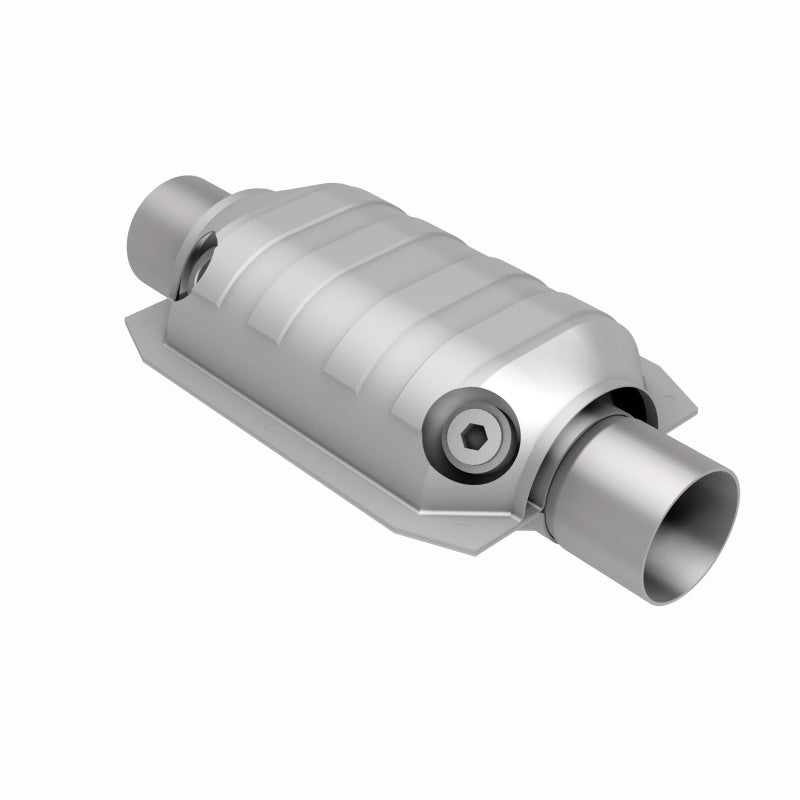 MagnaFlow Conv Univ 2.25 W/Dual O2 Boss Magnaflow
