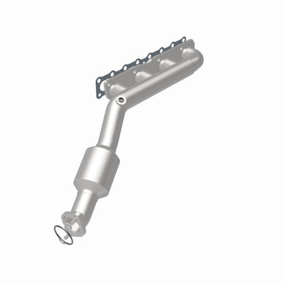 Magnaflow 2004 Nissan Titan 5.6L Direct Fit Converter Magnaflow