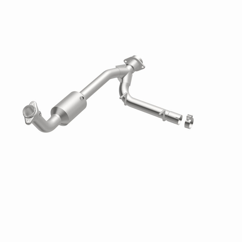 MagnaFlow Conv Direct Fit 05-06 Lincoln Navigator 5.4L w/ 3in Main Piping Magnaflow