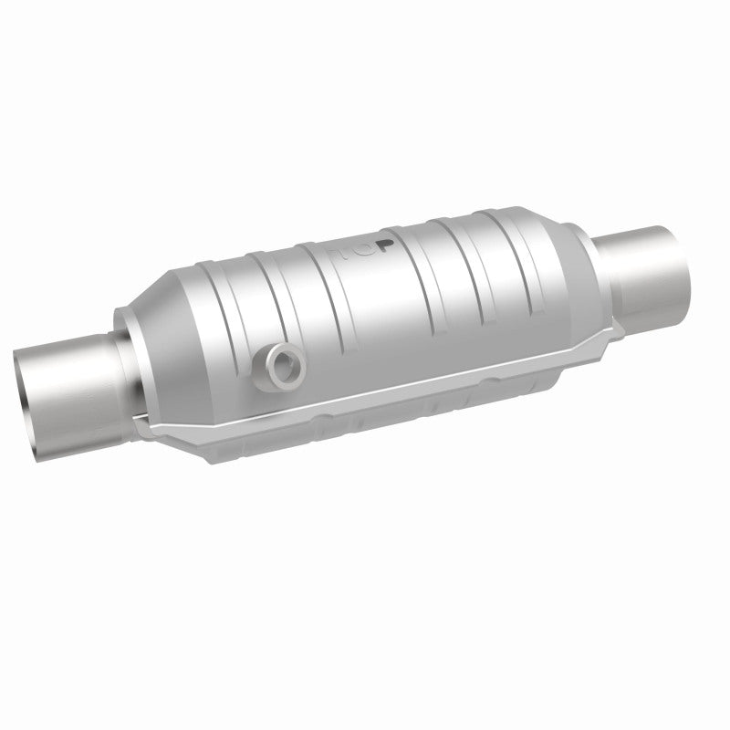 Magnaflow Conv Univ 2.50 OEM Angled O2 Magnaflow