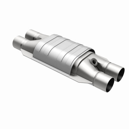 MagnaFlow Conv Univ 2 D/D W/O2 Boss Magnaflow