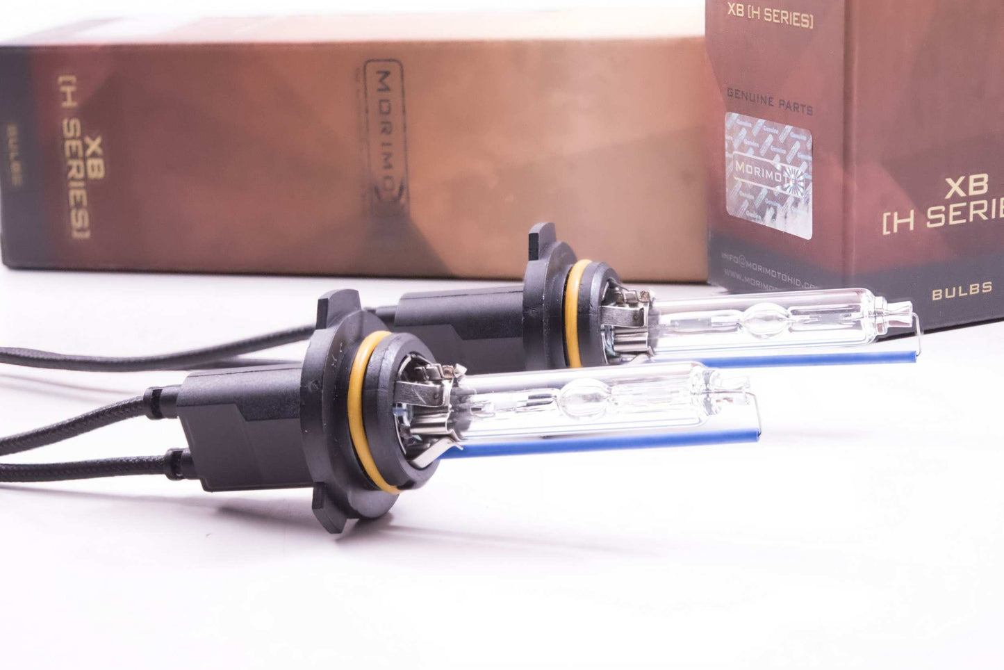 9005/H10/9145: XB 4000K HID Bulbs (Pair)