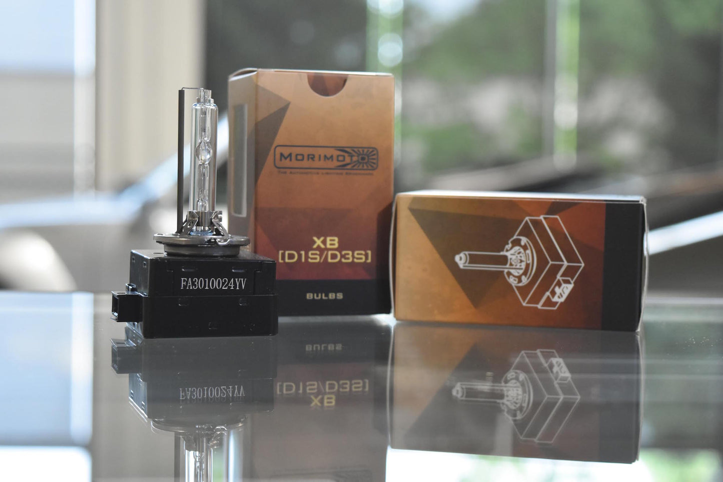 D1S: XB 5000K HID Bulbs (Pair)