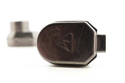 Igniter Adapter: D1S to D2S