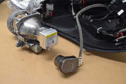 Igniter Adapter: D1S to D2S