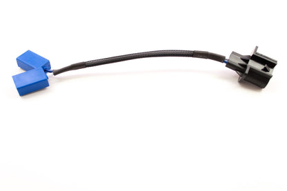 Adapter: 9007 Male to 9006 Female