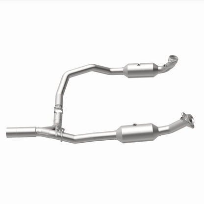 Magnaflow 17-18 Ford E-350 6.8L Direct Fit Converter Magnaflow